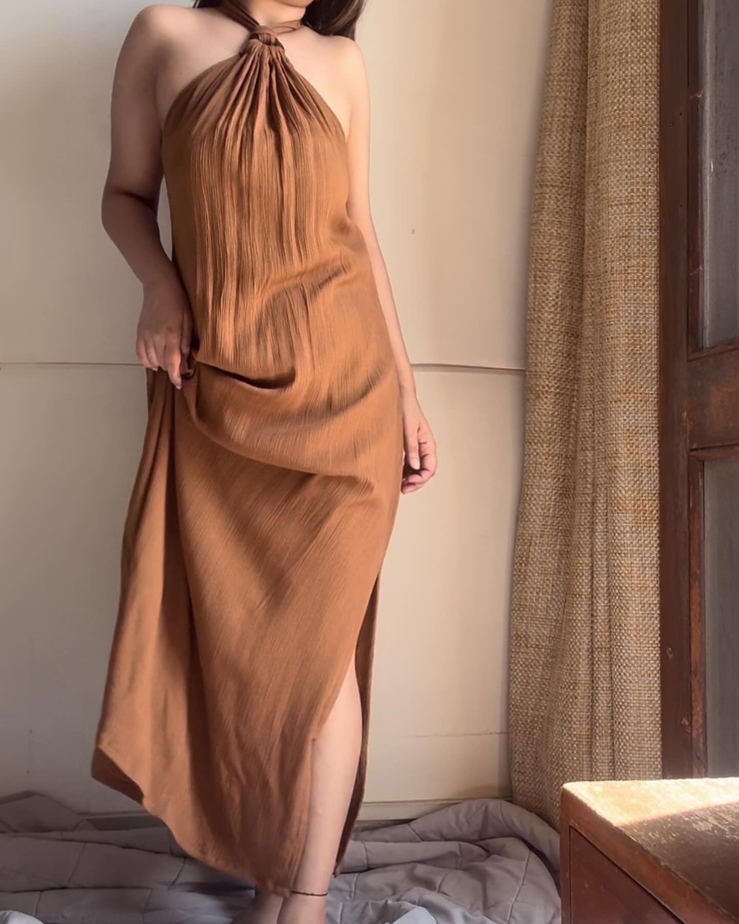 The Aurya Maxi : Cinnamonon Brown