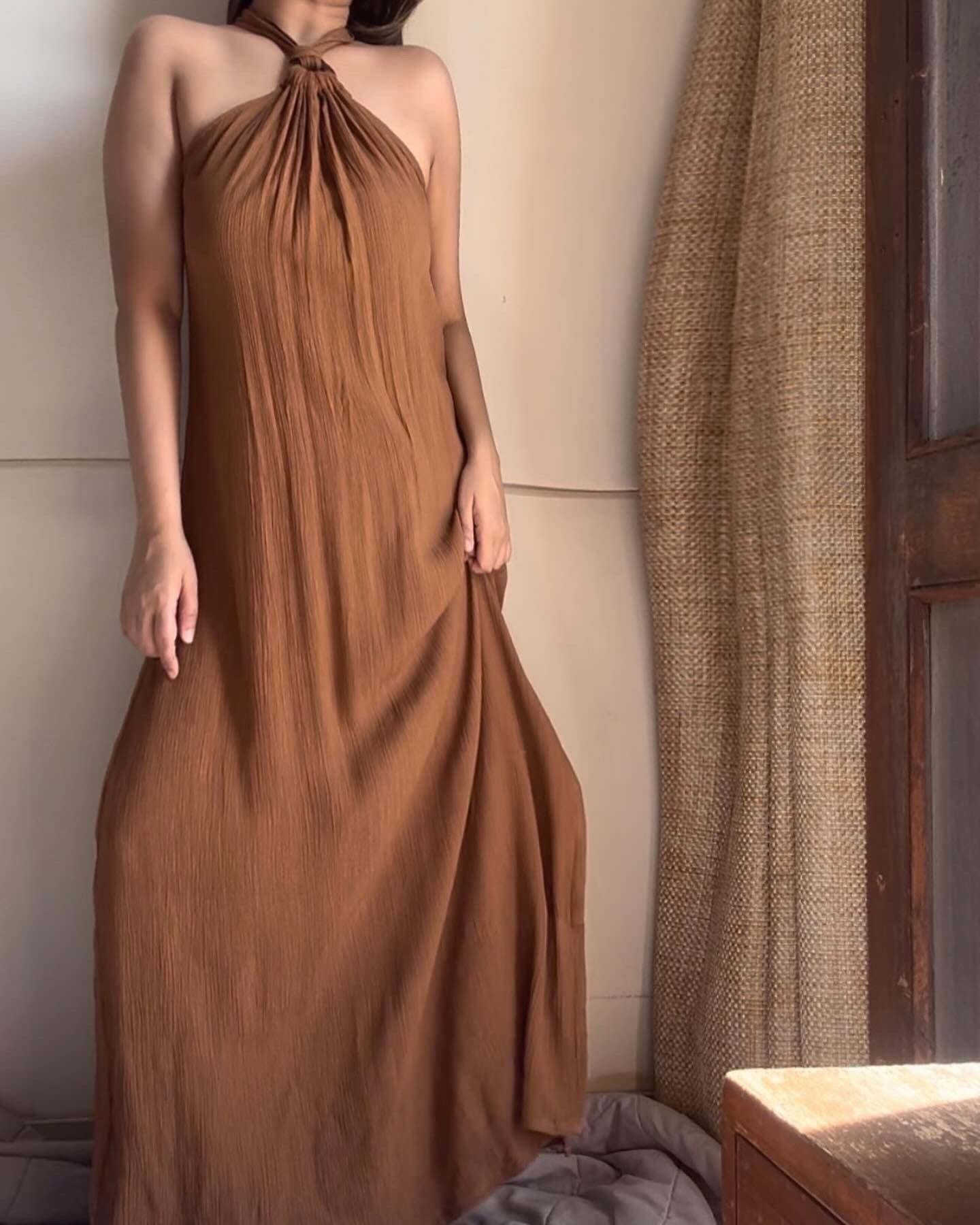 The Aurya Maxi : Cinnamonon Brown