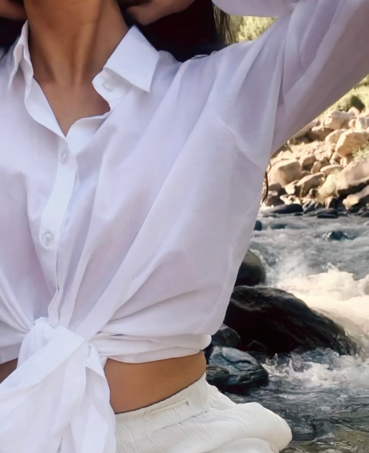 THE LUNA PIENA TIE BLOUSE