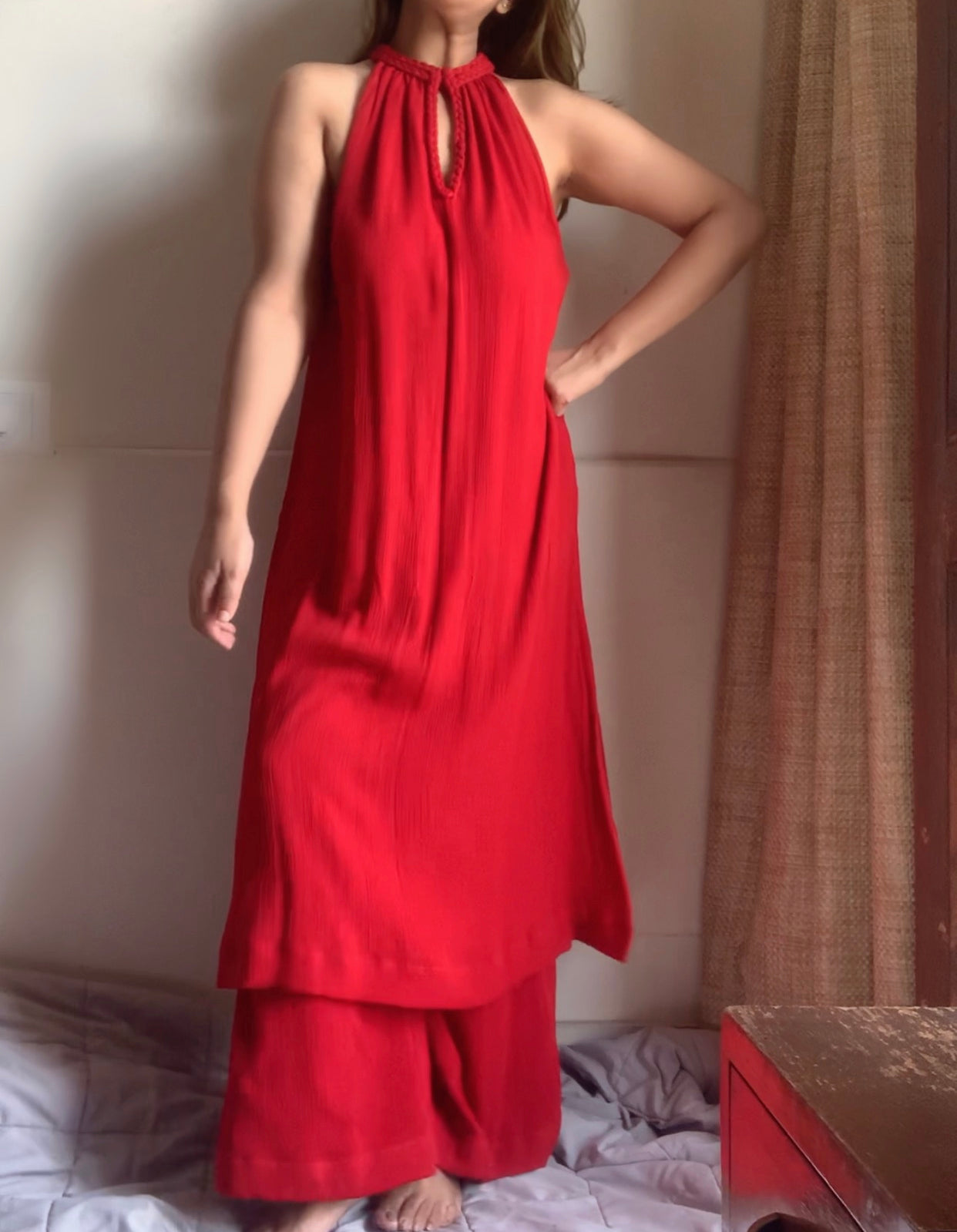 The  Mira Set : Red