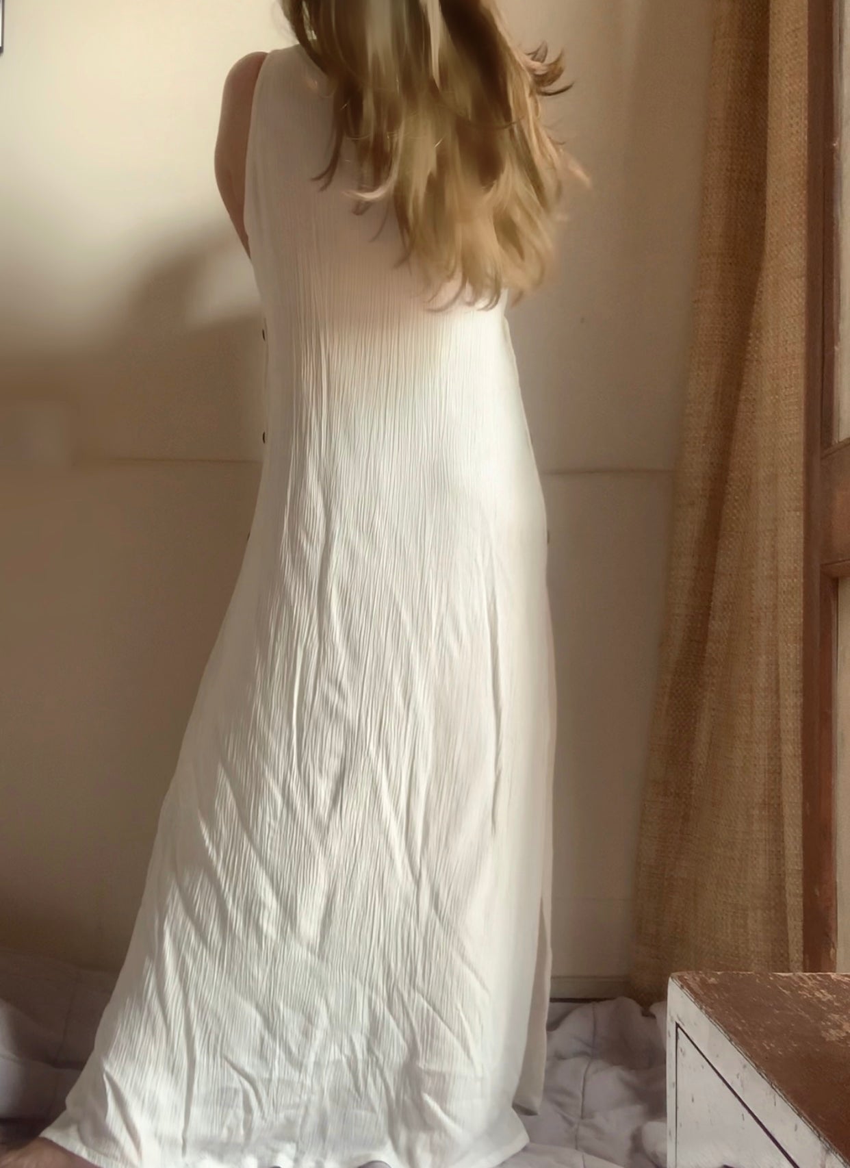 The Juliet : White