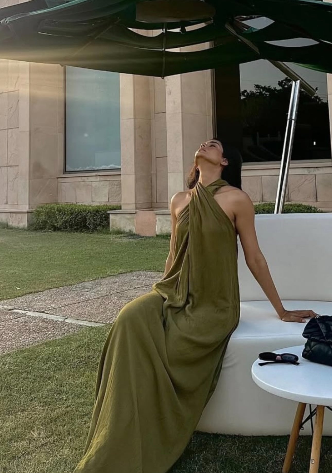 The  Poseidon Maxi : Light Olive