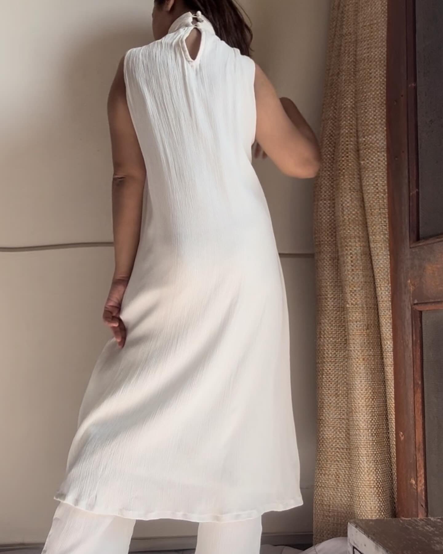 The Horizon Blush Set : White