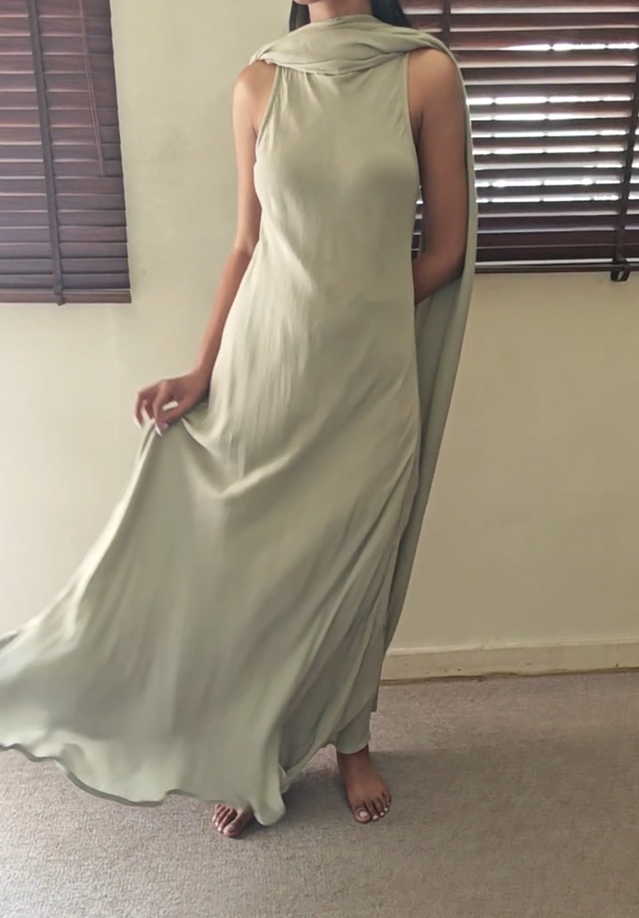 The Dune Dancer Maxi : Grey Beige