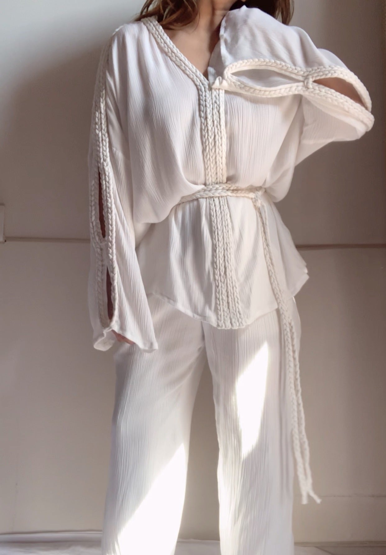 The Hestia : White