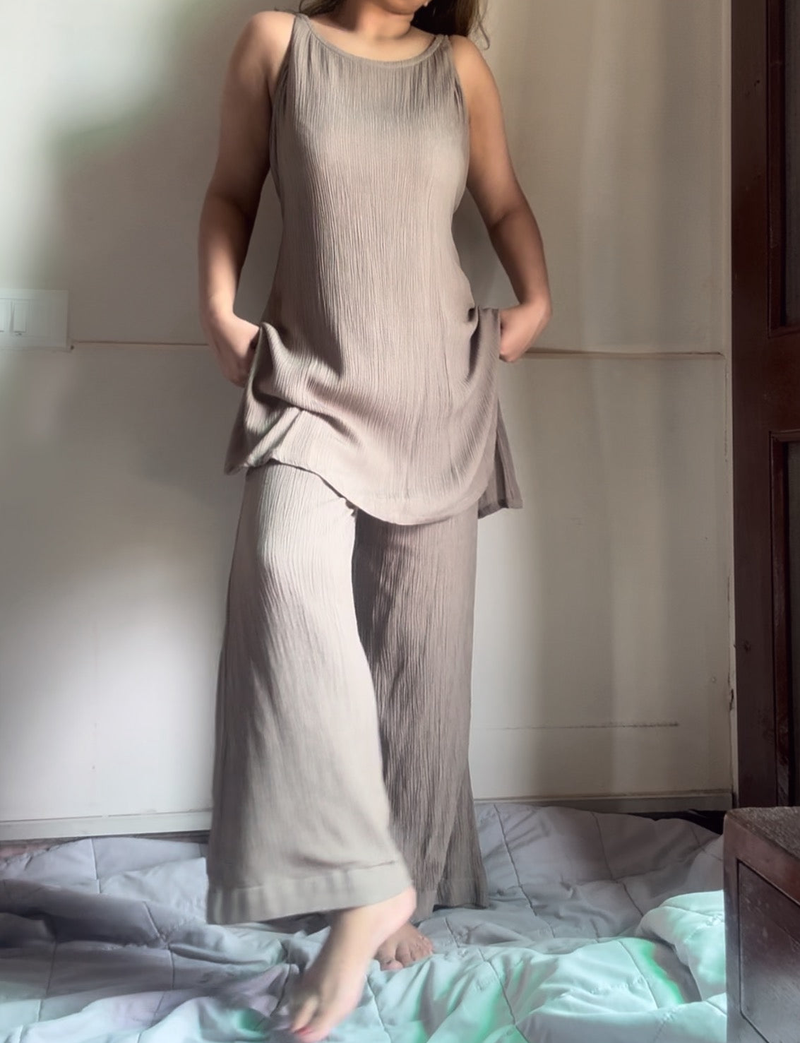 The Raya : Dark Beige