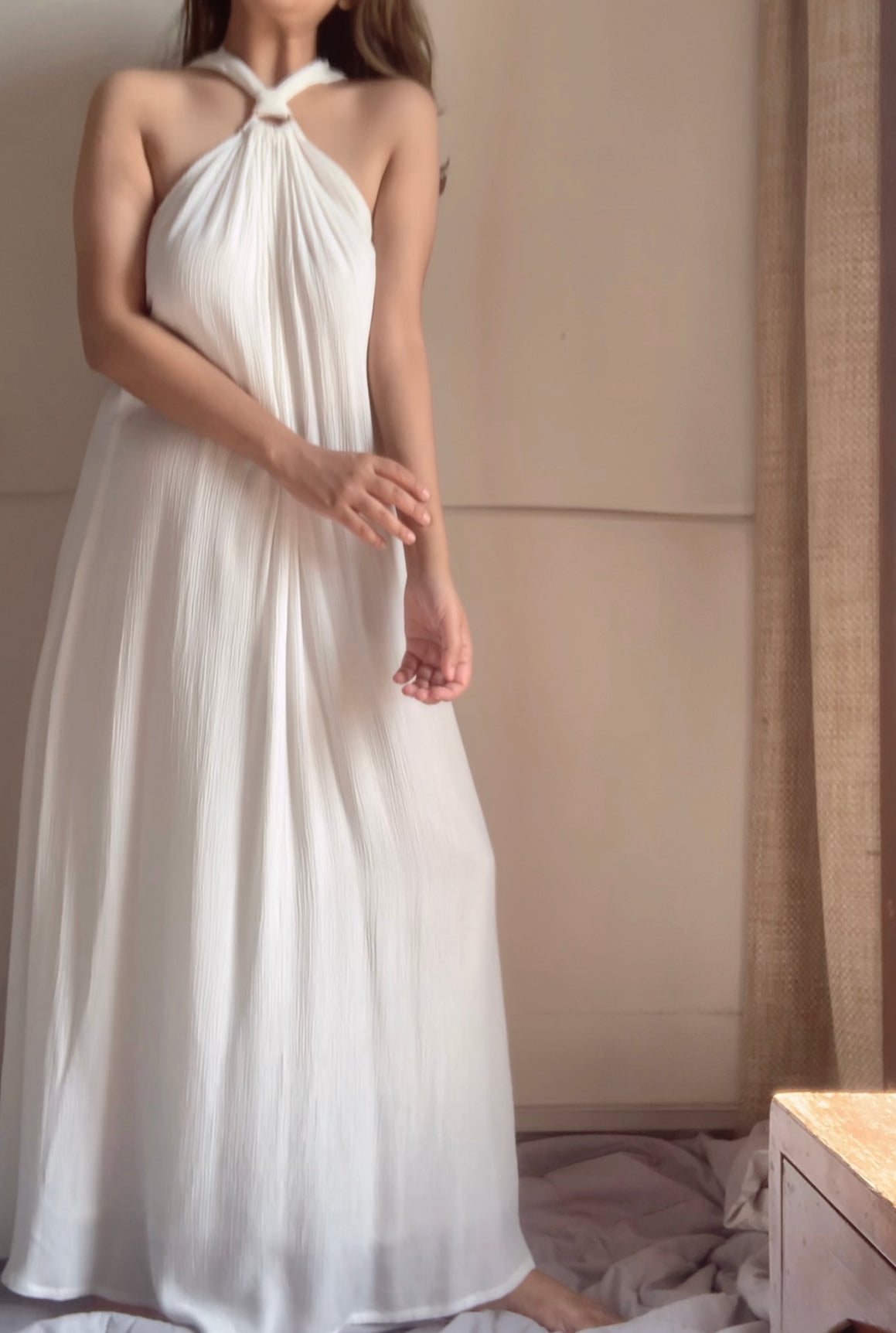 The Aurele  Maxi : White