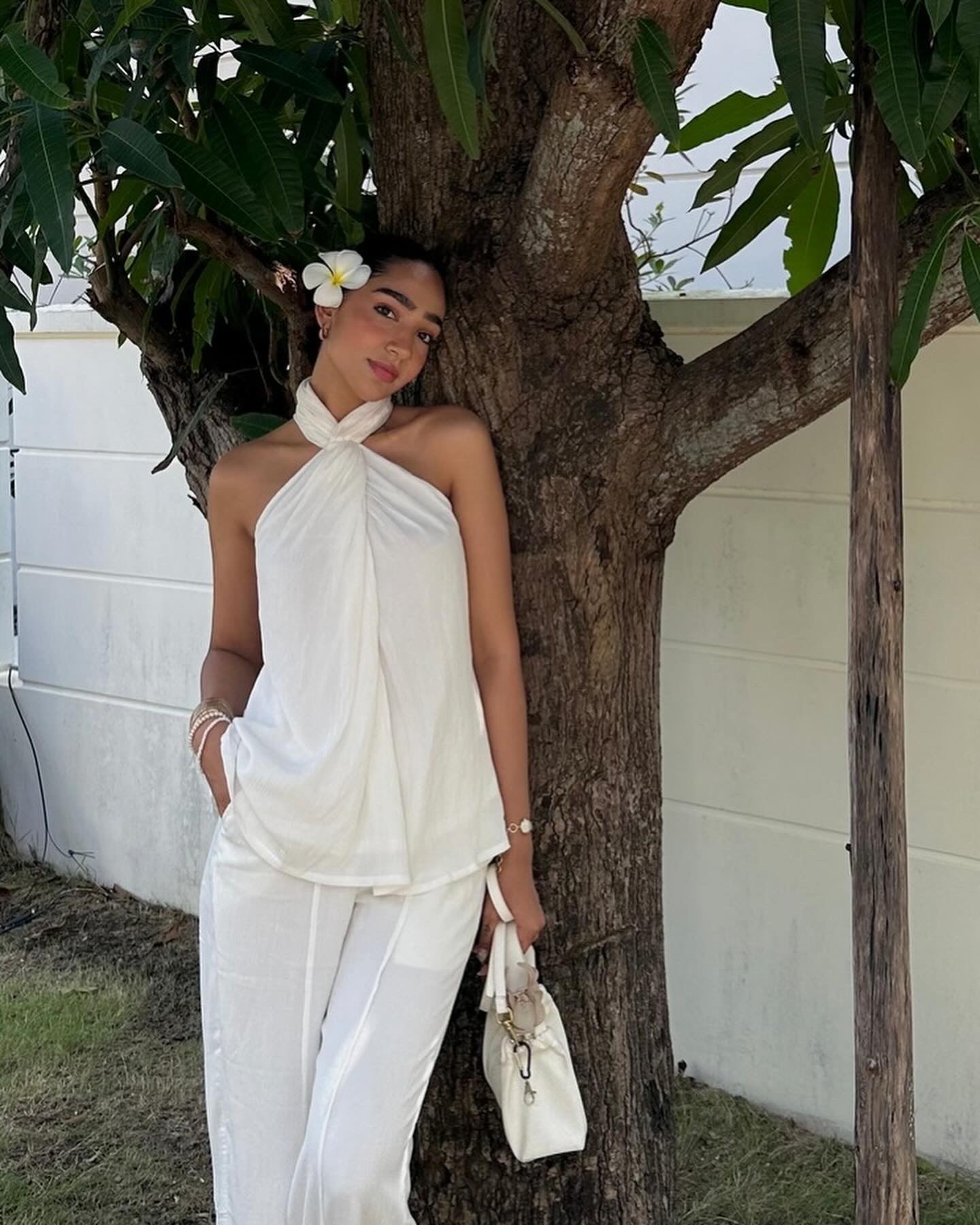 The Gloria : White