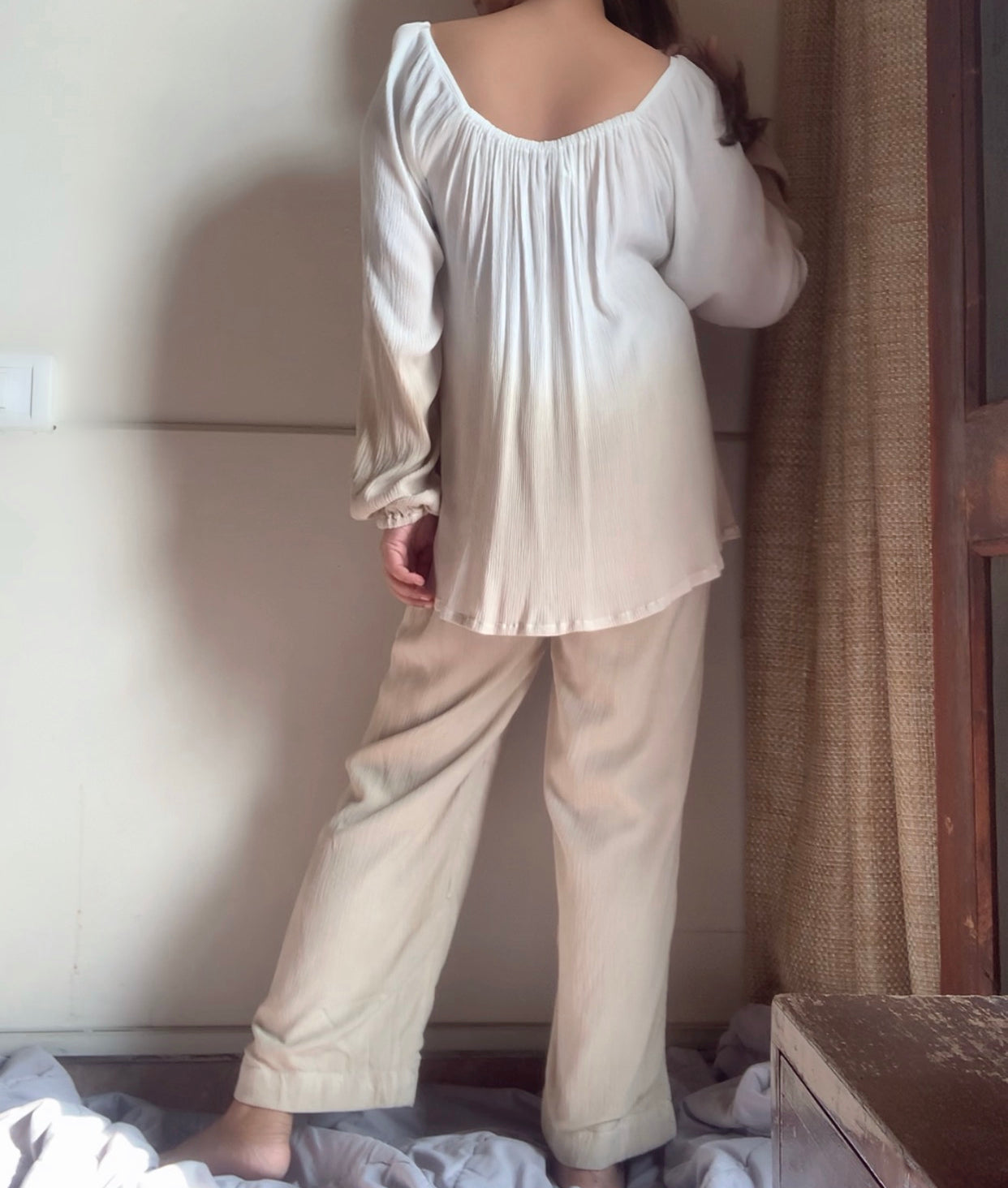The  Valentina Set : White And Beige Ombré