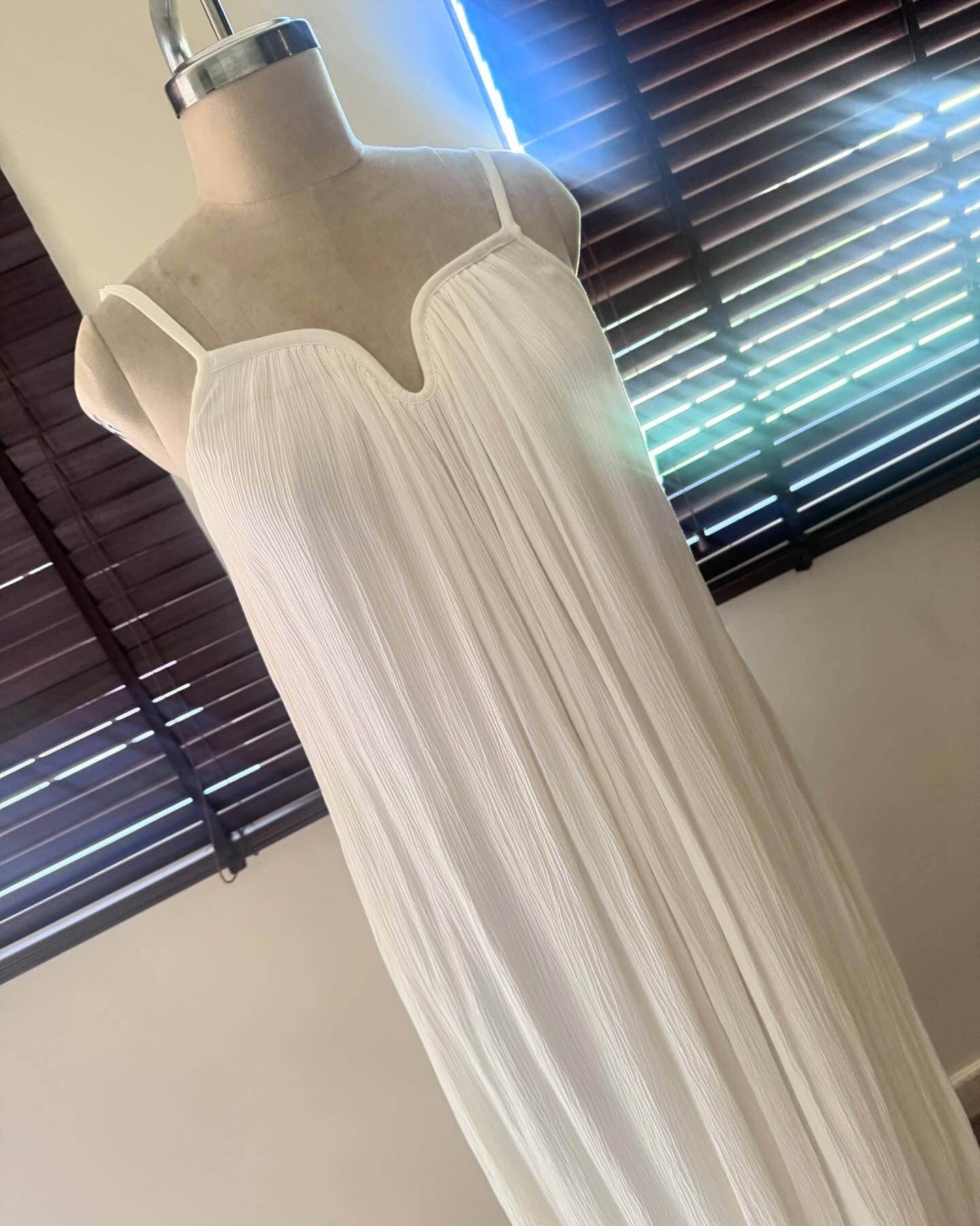 The Scallop Maxi : White