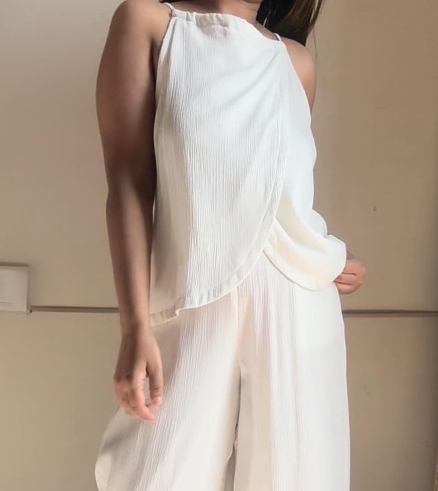 The First Ray Top : White