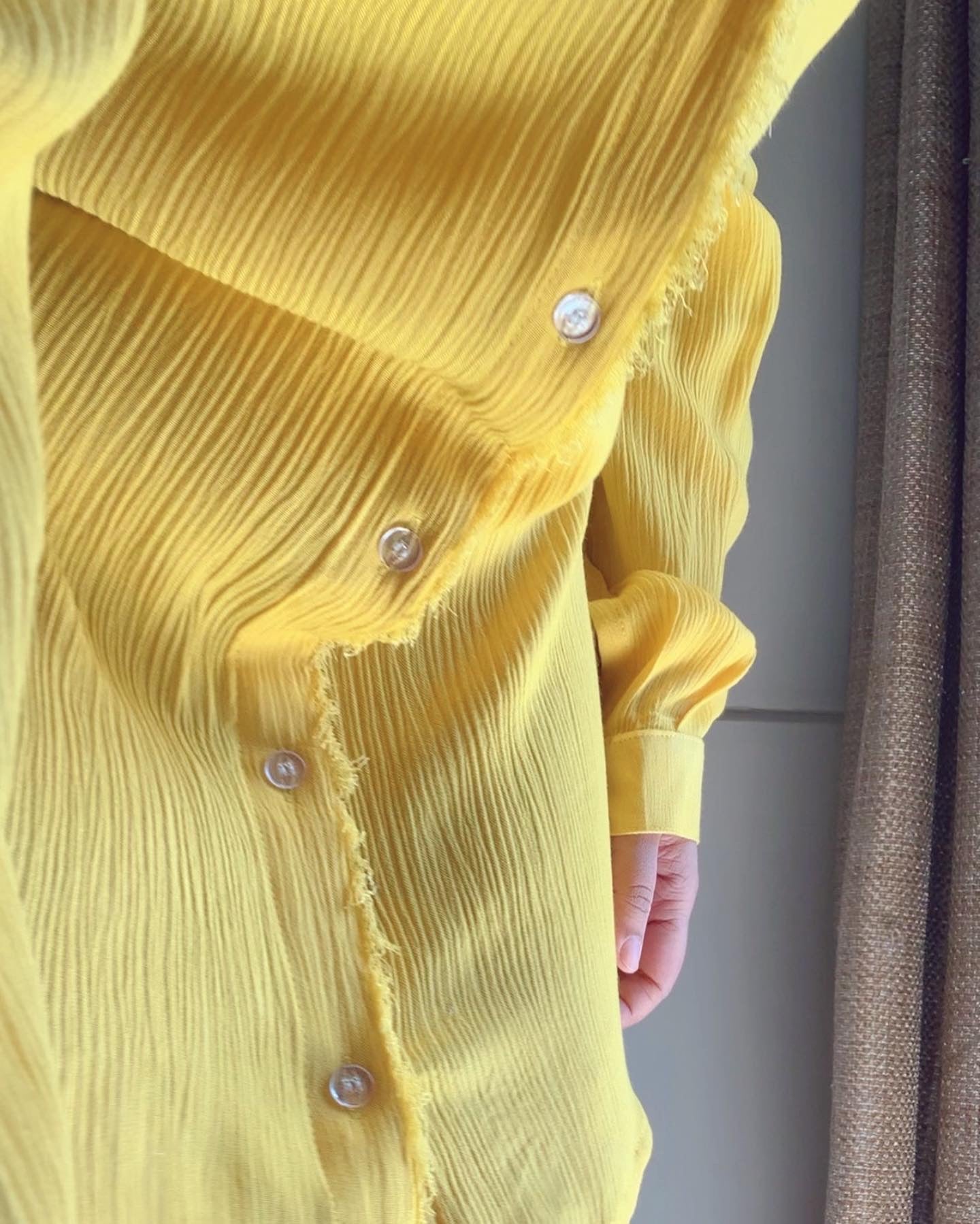 THE  WAVELET SET : Yellow