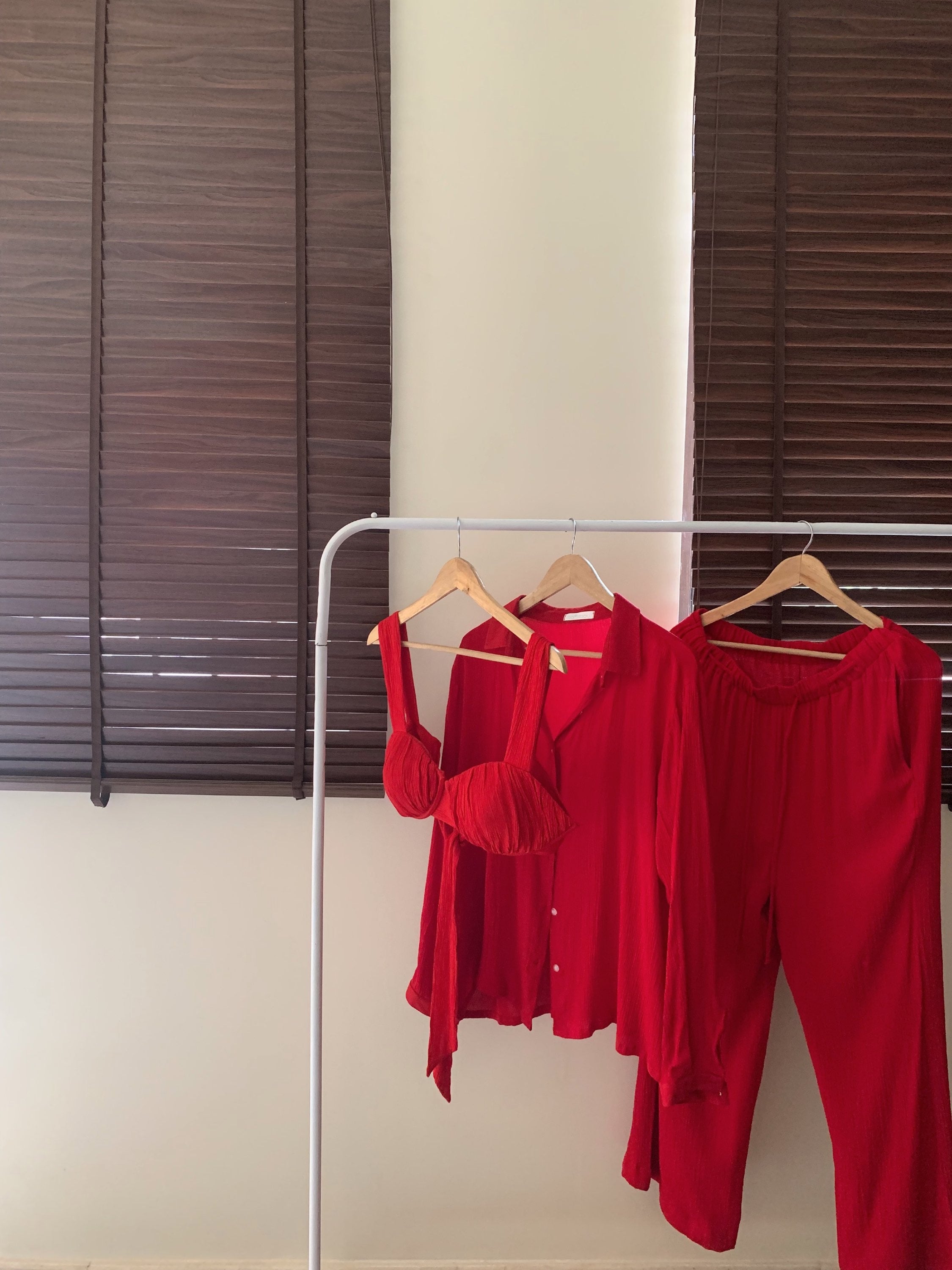 The Sand Set + The Shell Bralette : Red