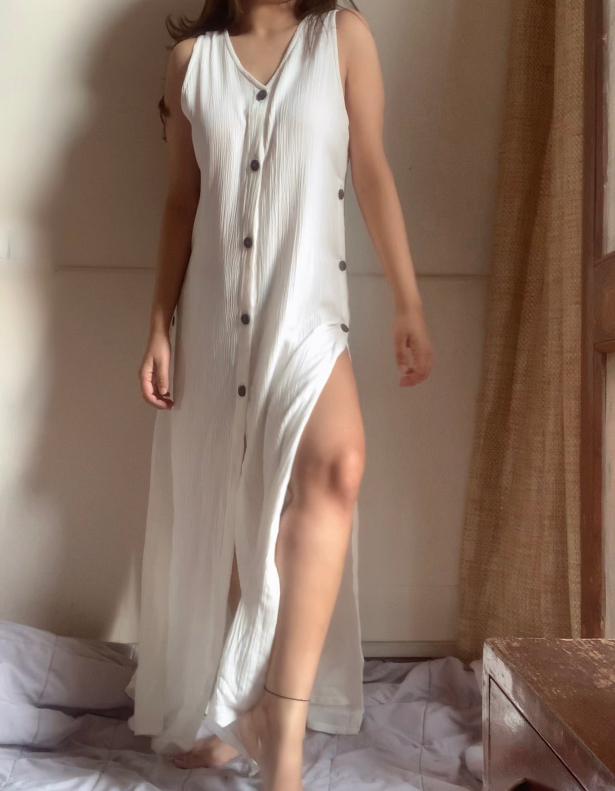 The Juliet : White