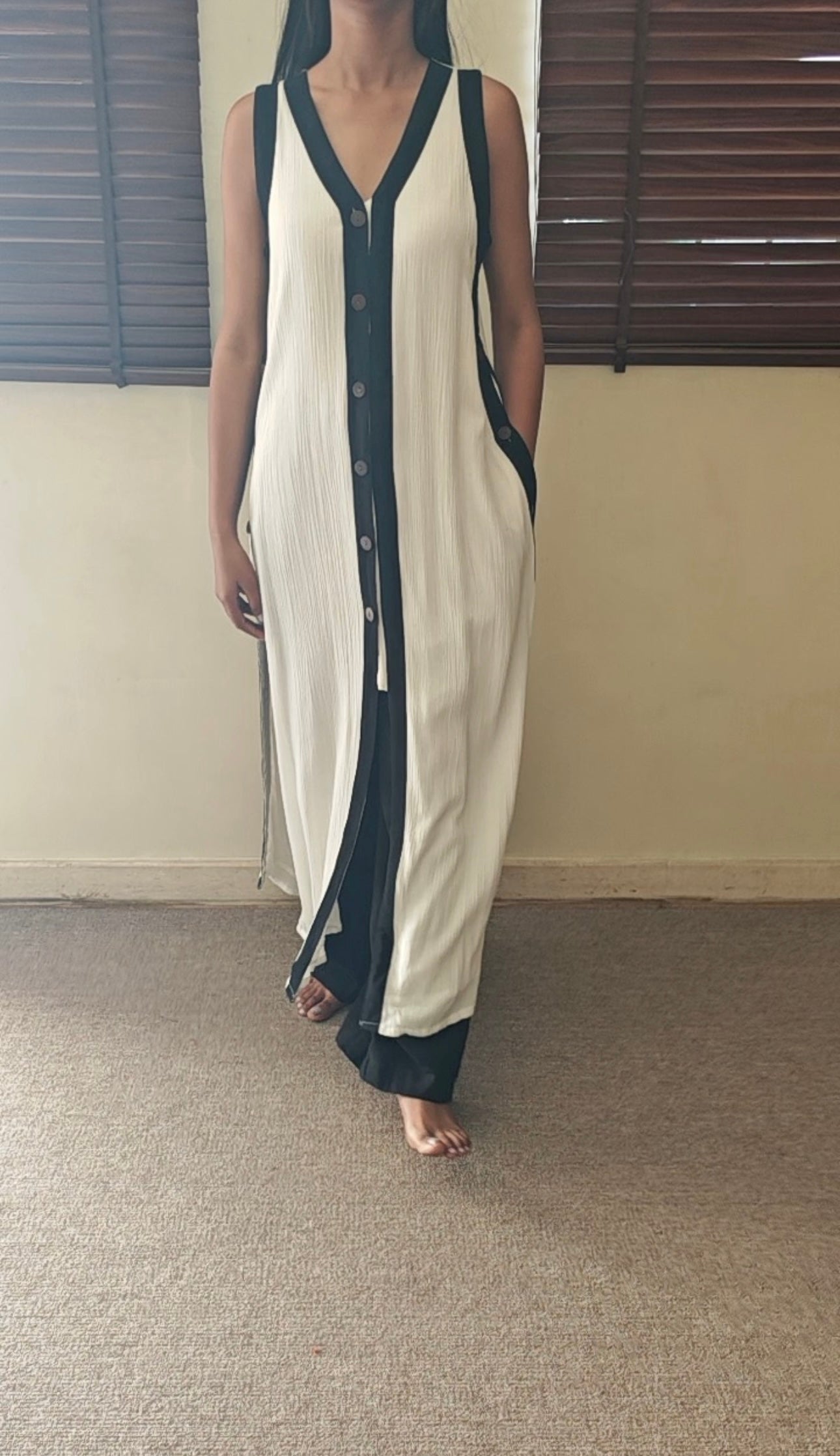 Juliet Set : White And Black