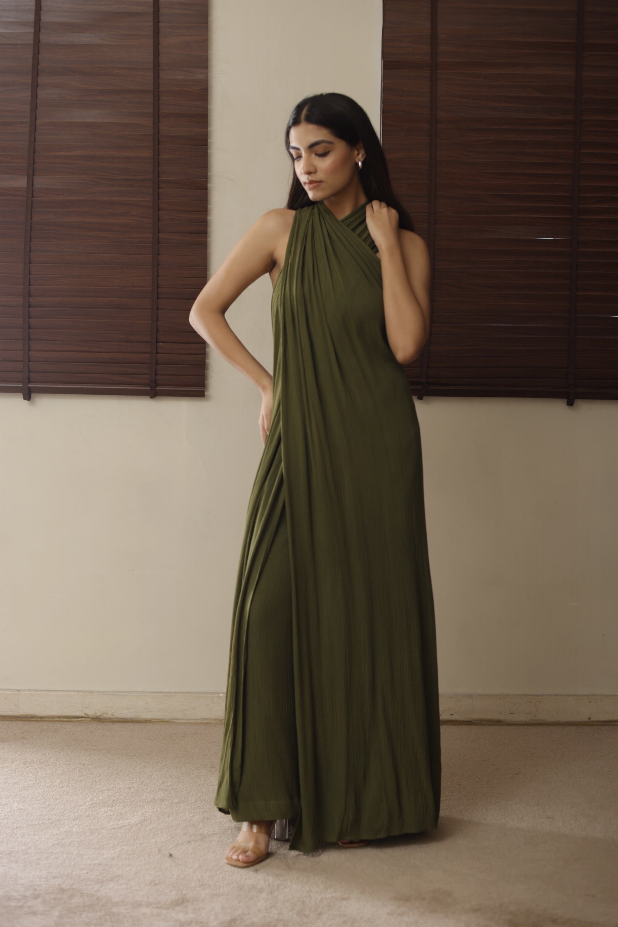 The Daughter Of Poseidon ( back covered ) : Olive