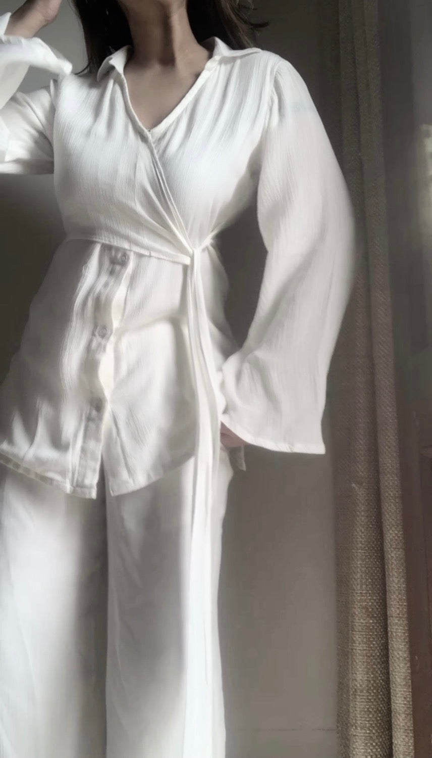 THE THALASSIC SET : White