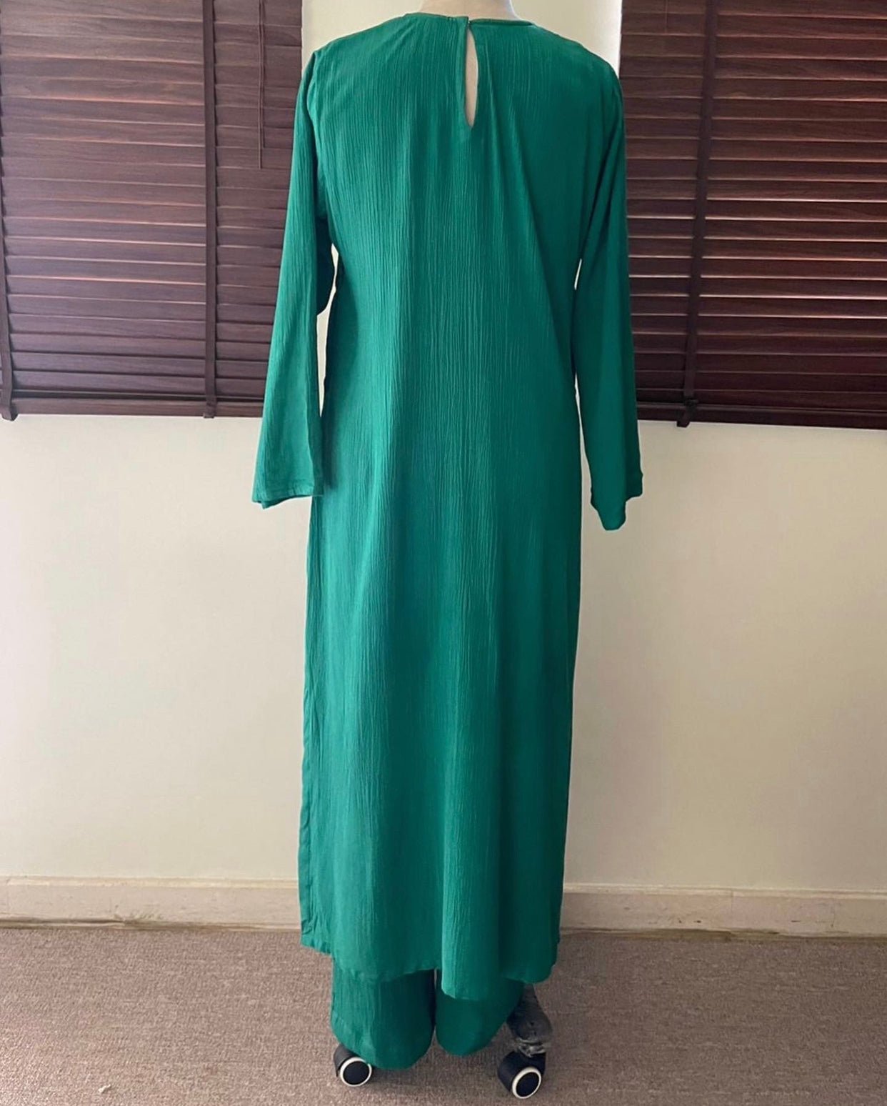The Mystique With Seeves : Jade Green