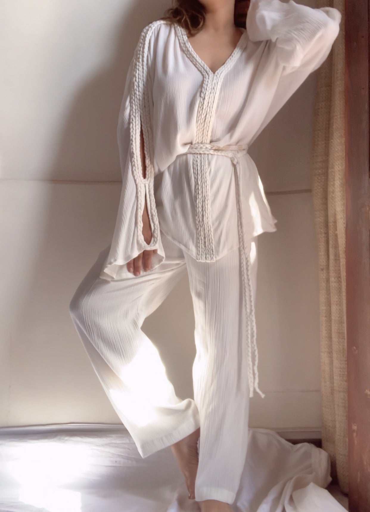 The Hestia : White