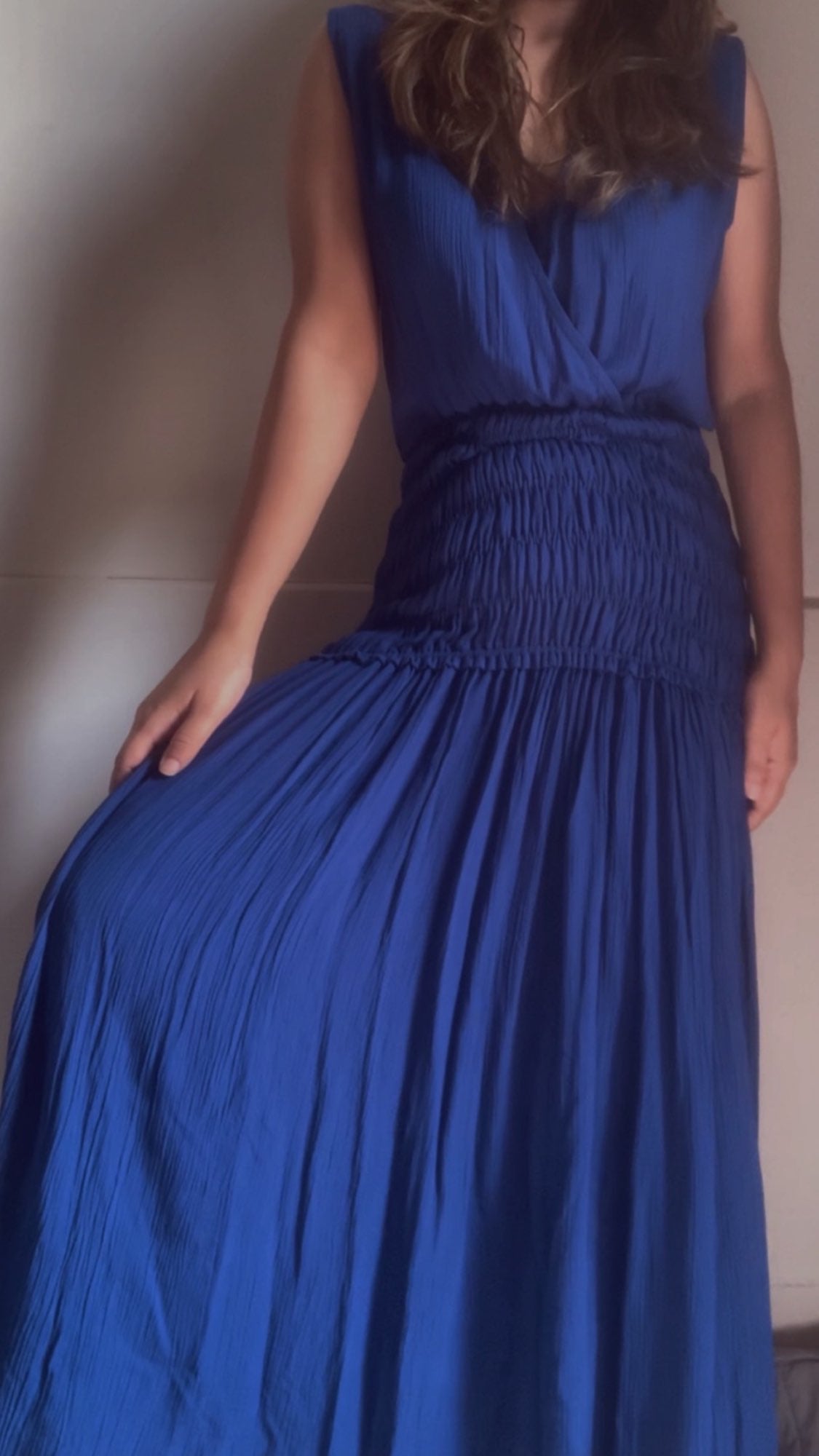 THE VENUS : Electric Blue