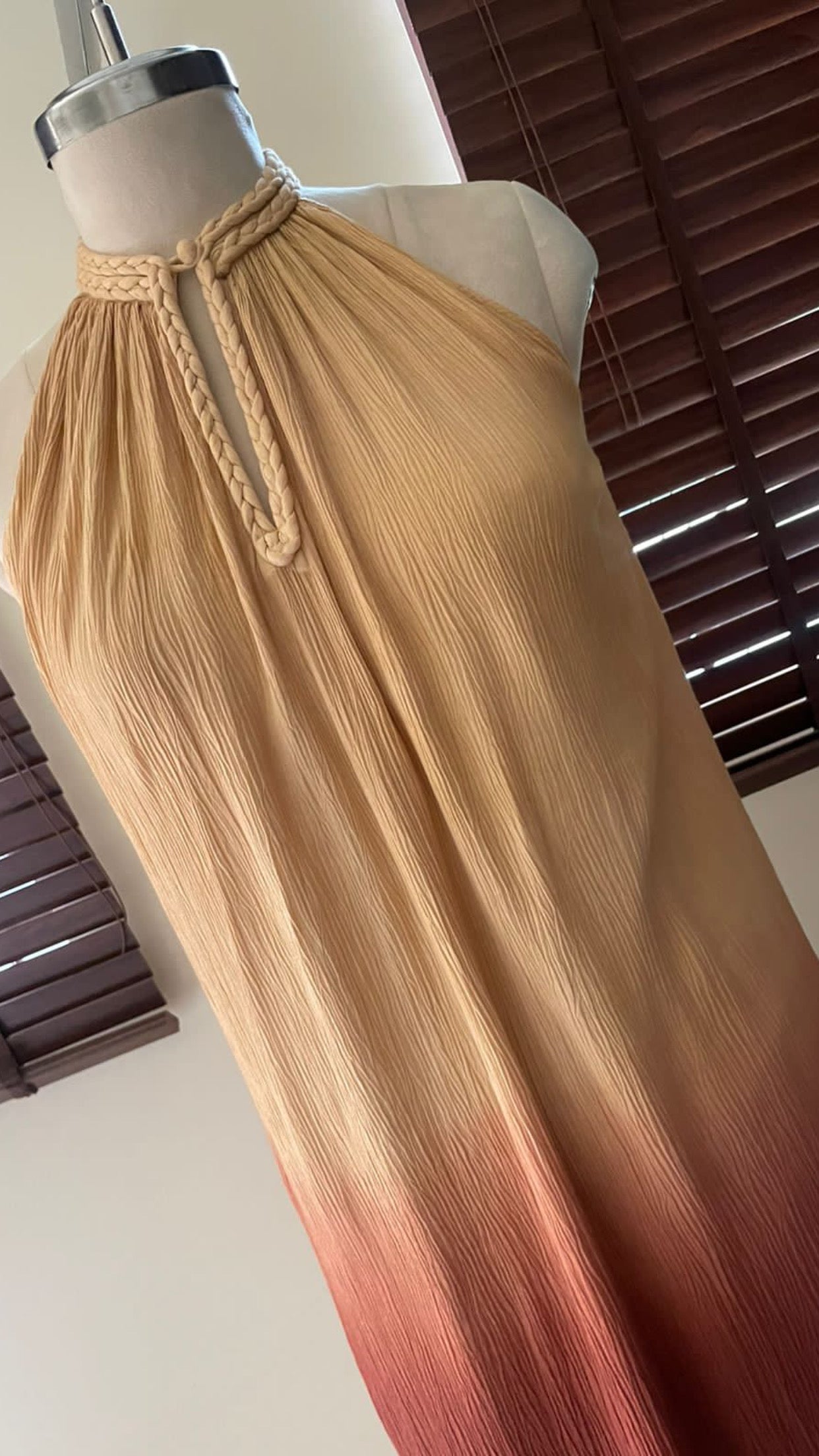 The Mira Set : Beige  And Brown Ombré