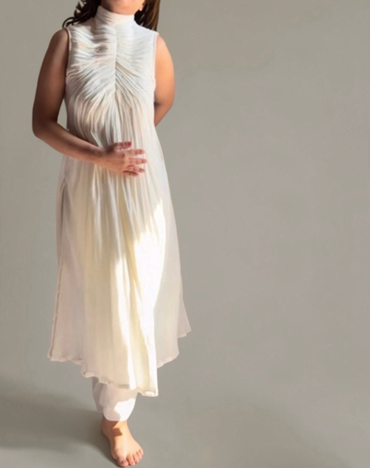 The Horizon Blush Set : White